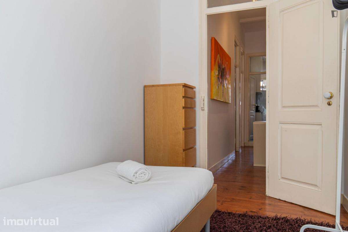 Apartamento com 2 quartos - localizado em Ajuda Lisbon - Grande imagem: 2/19