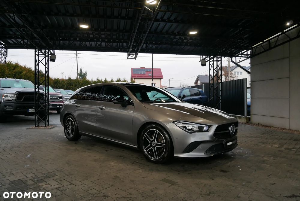 Mercedes-Benz CLA 200 7G-DCT Progressive - 2