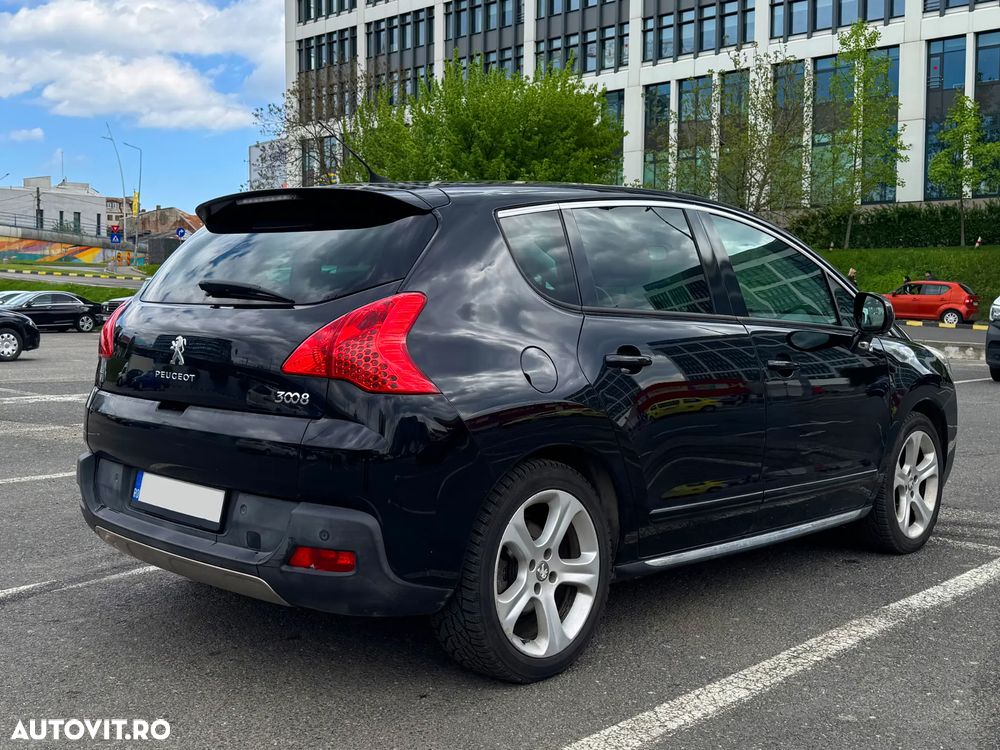 Peugeot 3008 HYbrid4 2.0 HDI FAP BMP - 6
