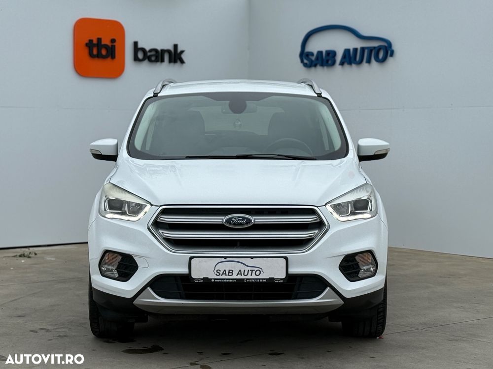 Ford Kuga 2.0 TDCi Powershift 4WD Titanium - 3