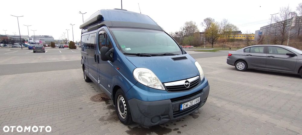 Opel Vivaro - 1