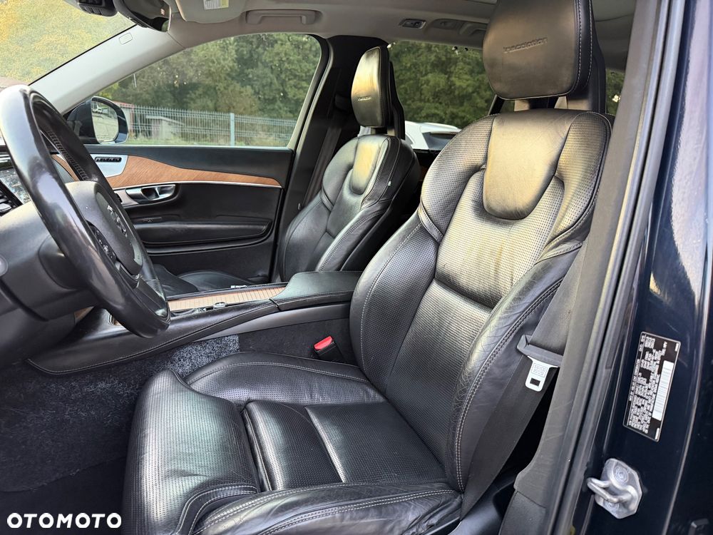 Volvo XC 90 - 19