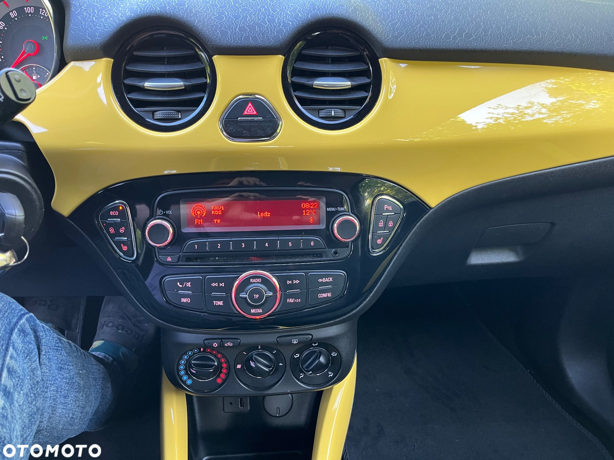 Opel Adam - 30