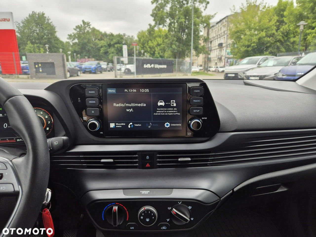 Hyundai i20 - 23