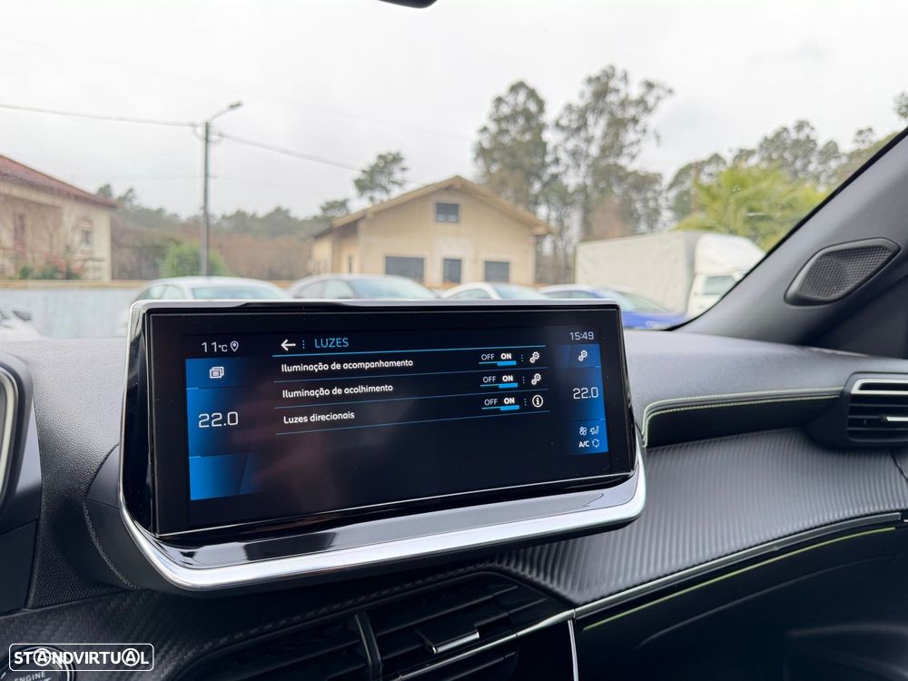 Peugeot 2008 1.2 PureTech GT Line - 13