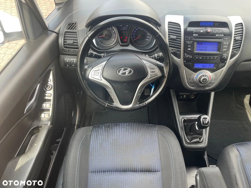 Hyundai ix20 1.4 blue - 10