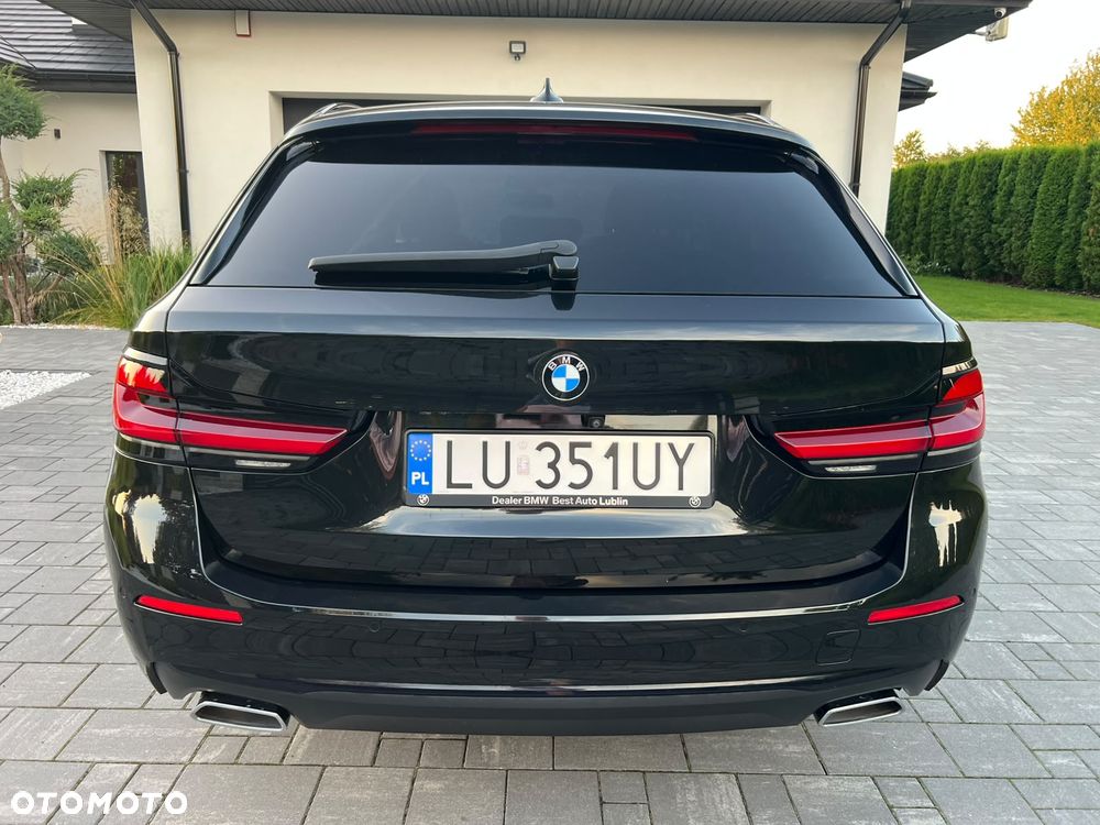 BMW Seria 5 520d Sport Line - 5