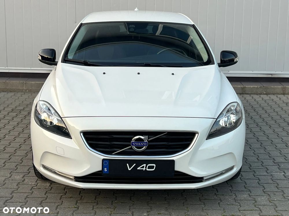 Volvo V40 - 2