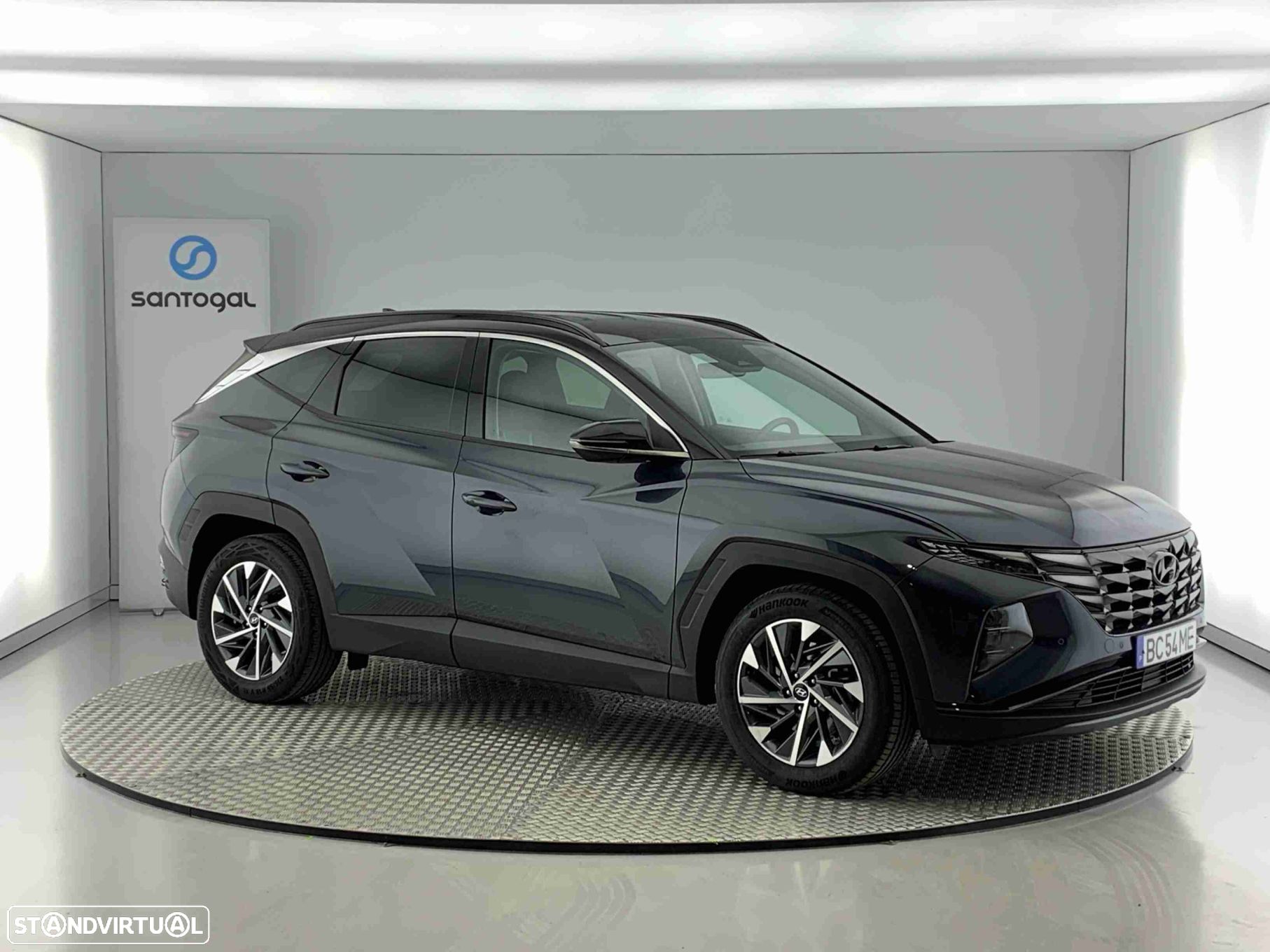 Hyundai Tucson 1.6 CRDi Vanguard DCT - 1