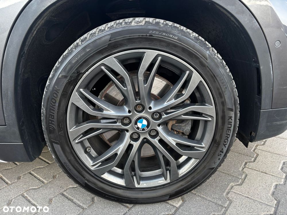 BMW X1 xDrive25i xLine - 15