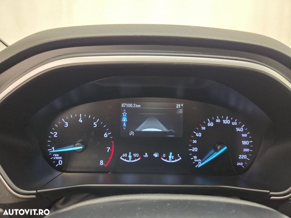 Ford Focus 1.0 EcoBoost Trend - 11