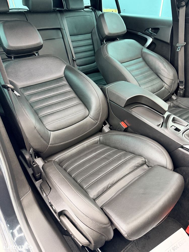 Opel Insignia 1.6 CDTI ecoFLEX Start/Stop Business Innovation - 24