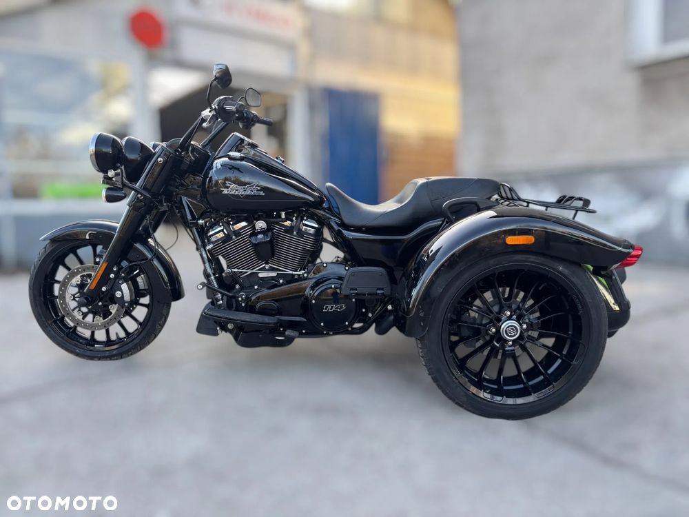 Harley-Davidson Trike Freewheeler - 6