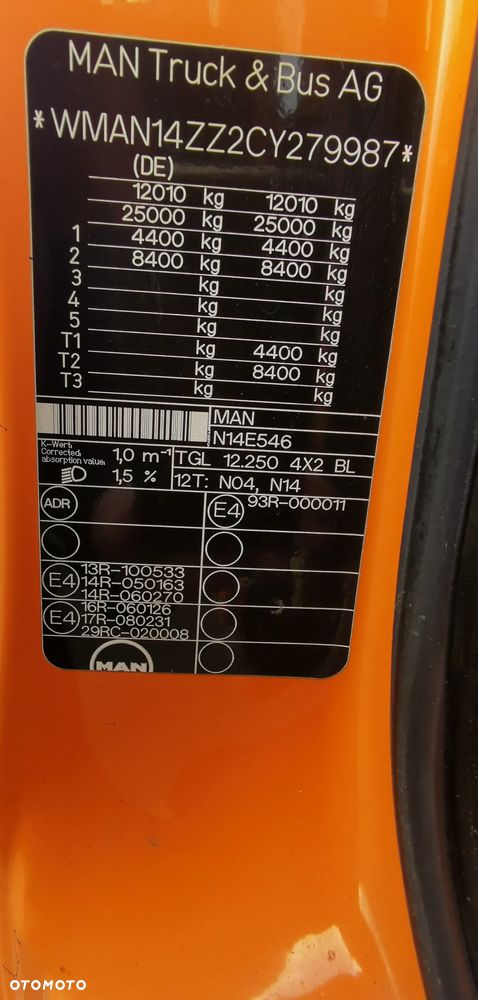 MAN TGL 12.250 4x2 BL, DoKa,  skrzynia 6.33m - 9