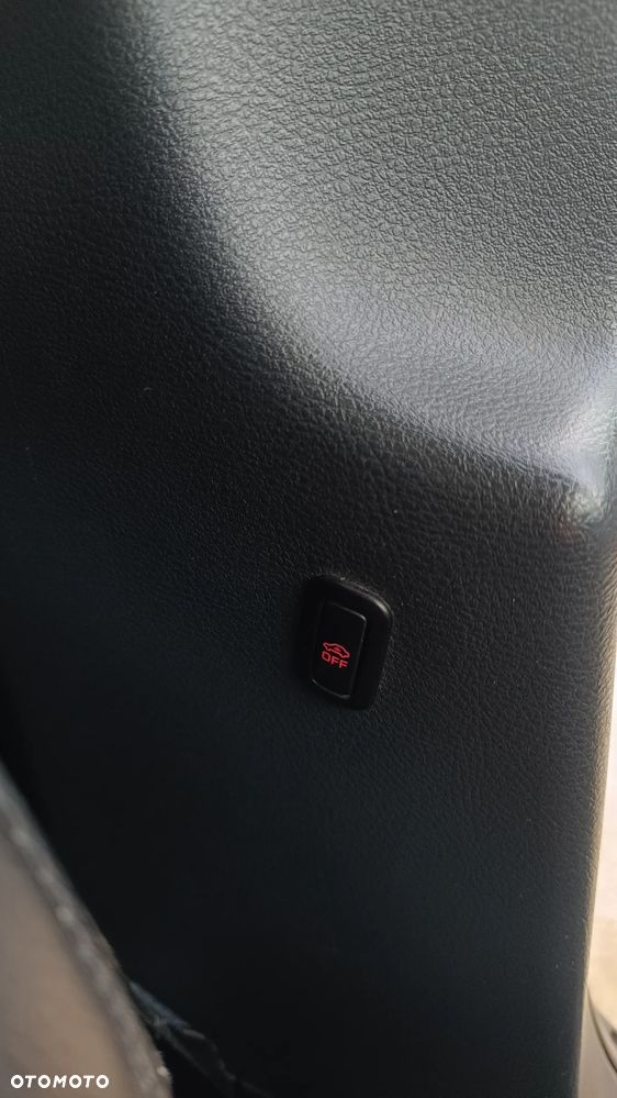 Volkswagen Passat 2.0 TDI Highline - 24