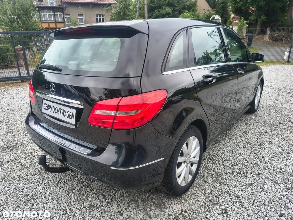 Mercedes-Benz Klasa B 200 7G-DCT Edition - 6
