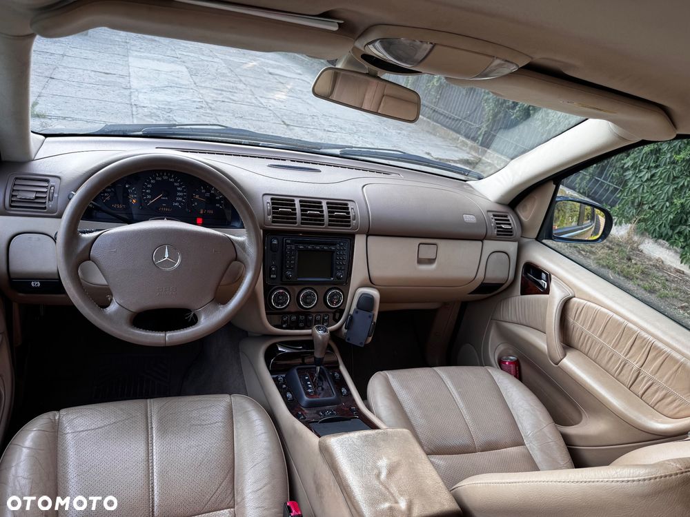 Mercedes-Benz ML - 5