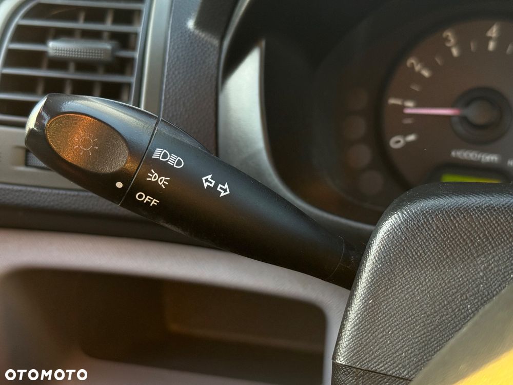 Kia Picanto 1.1 Vision - 11