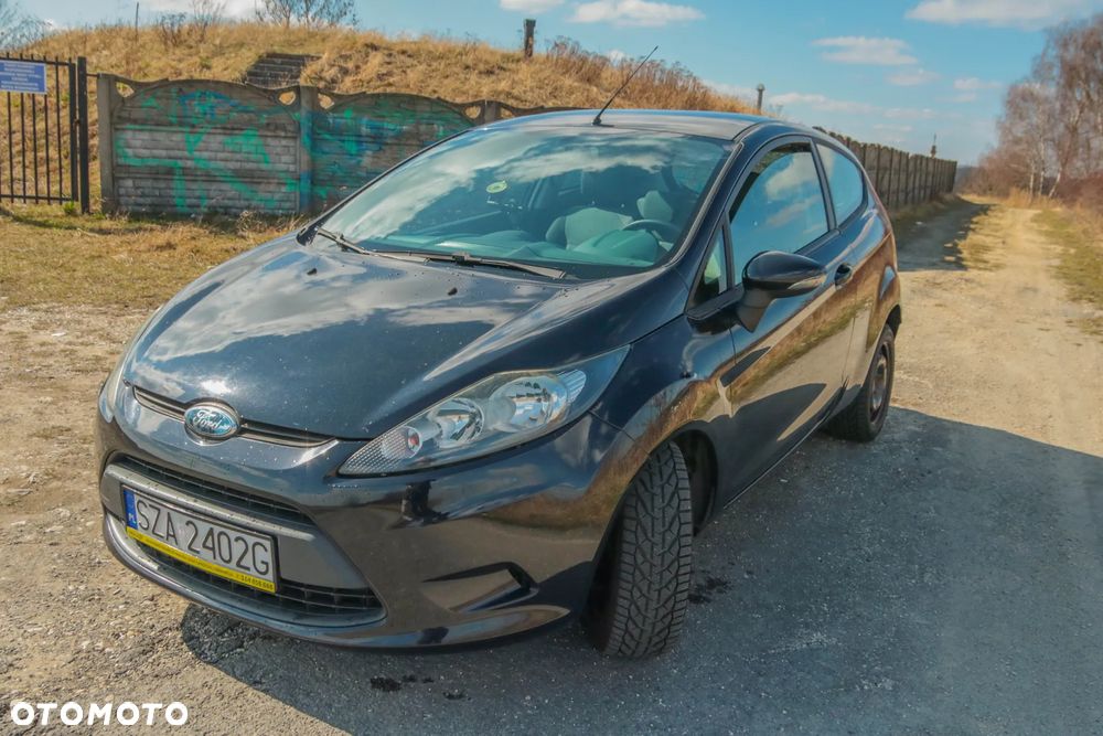 Ford Fiesta - 12