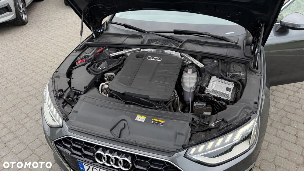 Audi A4 Avant 30 TDI mHEV S Line S tronic - 32