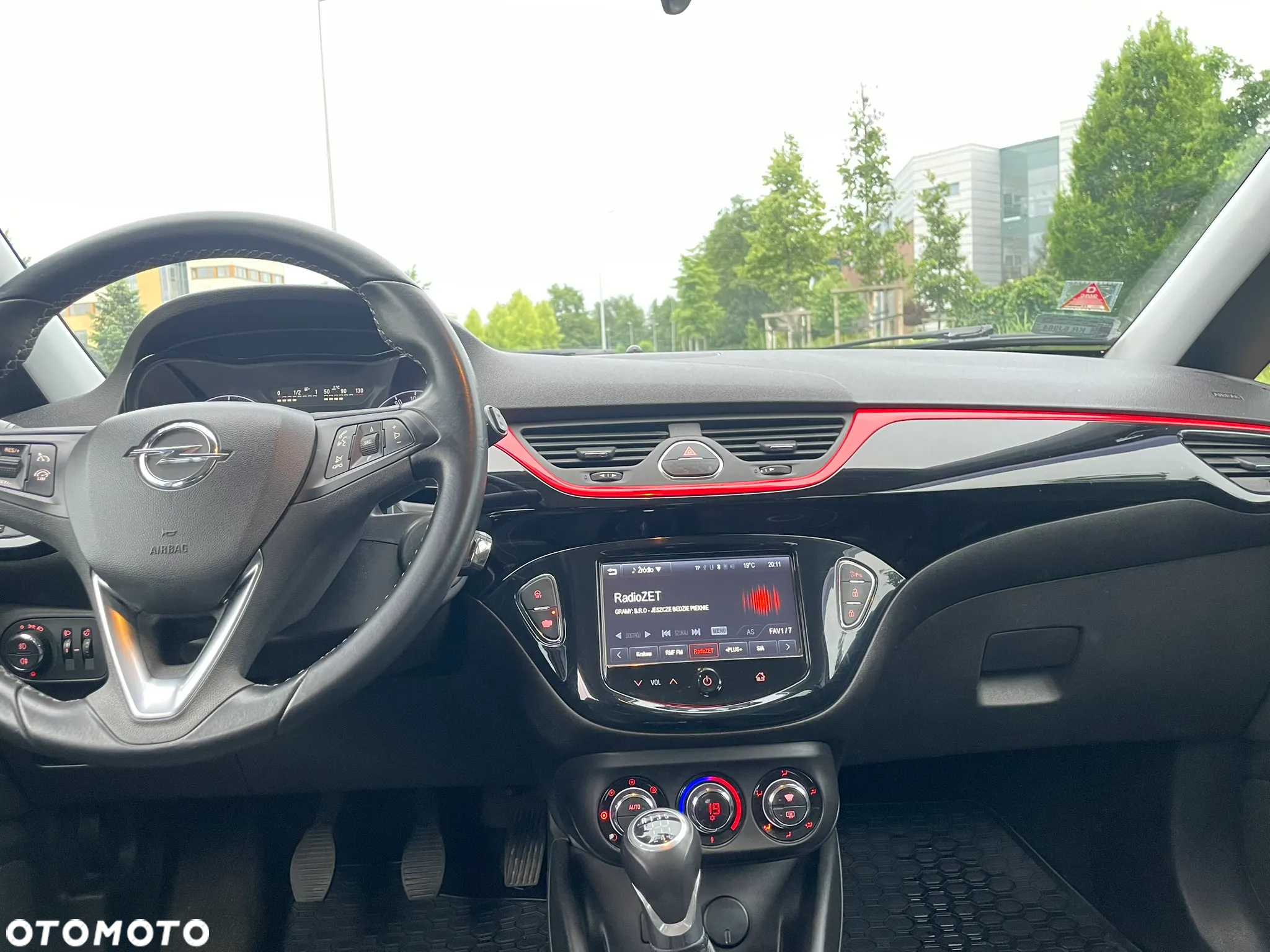 Opel Corsa 1.4 T Color Edition S&S - 25