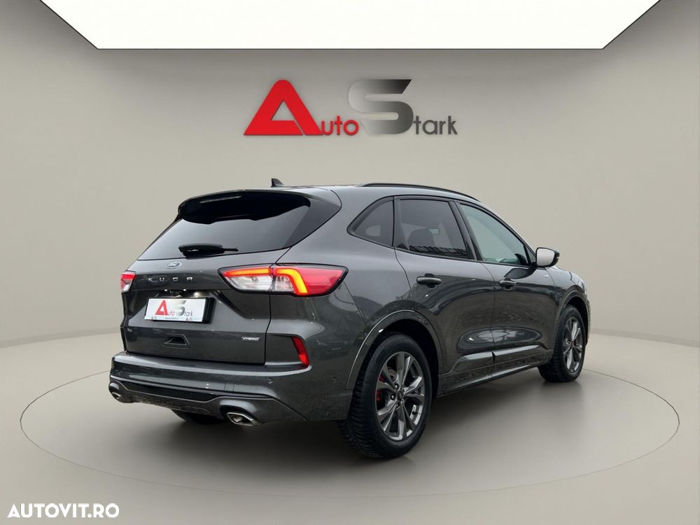 Ford Kuga 2.5 Duratec FHEV FWD ST Line - 11