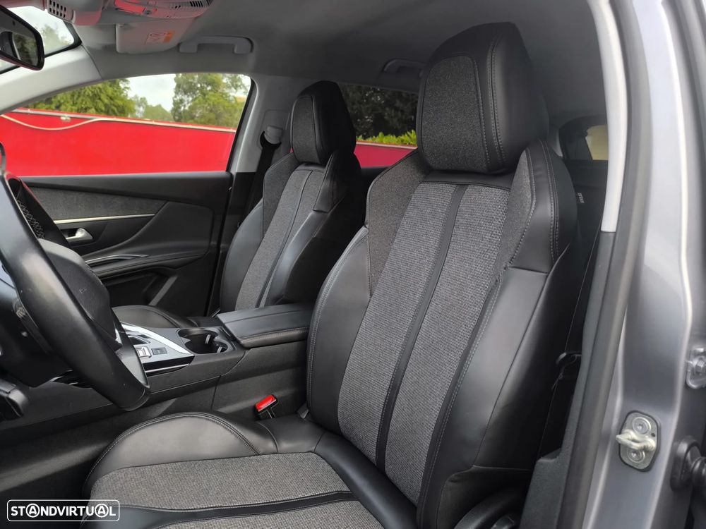 Peugeot 3008 BlueHDi 120 EAT6 Stop & Start Allure - 24
