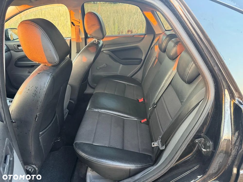 Ford Focus 1.6 Platinium X - 2
