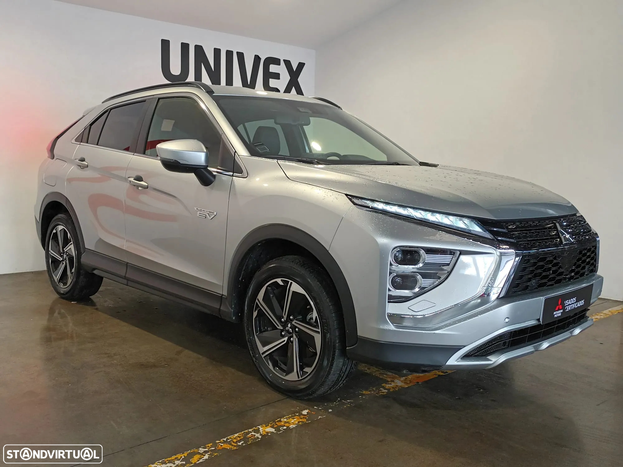Mitsubishi Eclipse Cross 2.4 PHEV eMotion - 4