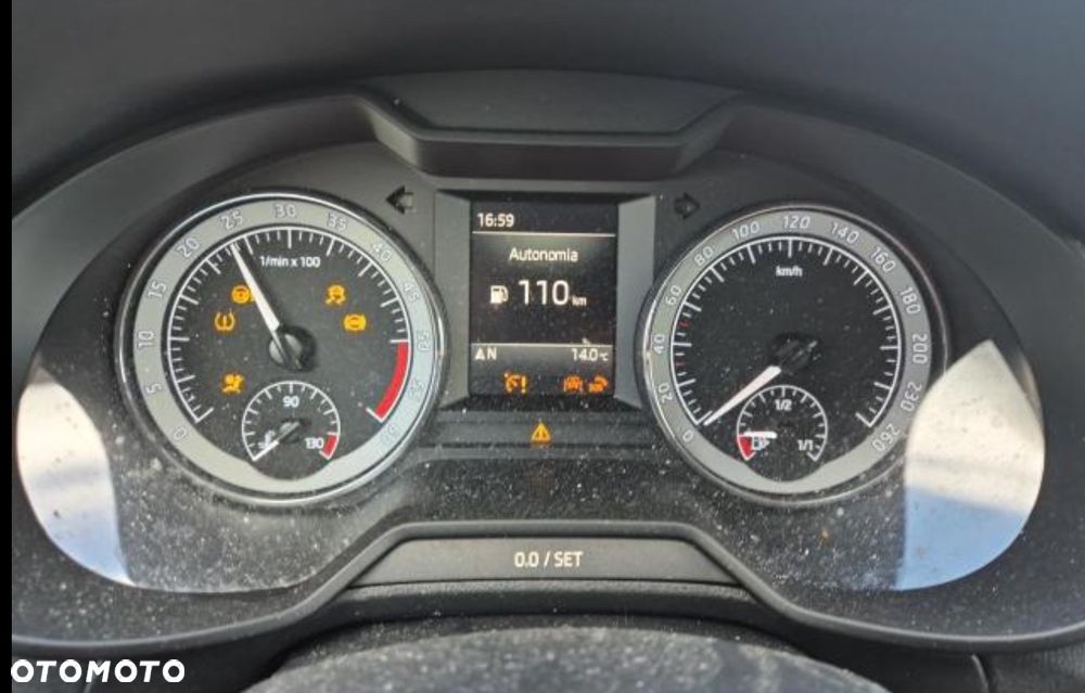 Skoda Octavia 1.6 TDI Business - 12