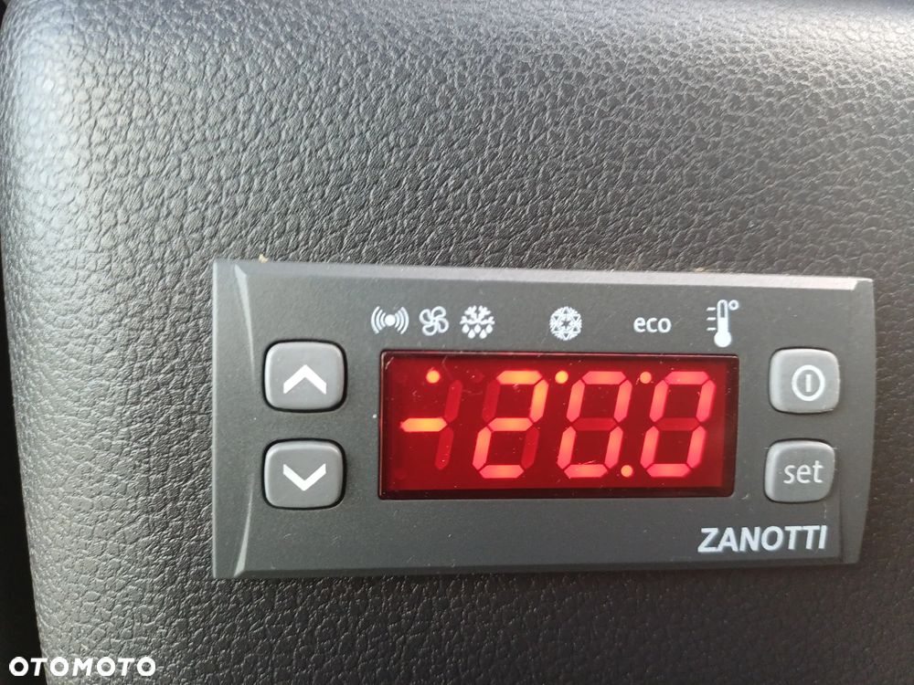 Renault Master - 19
