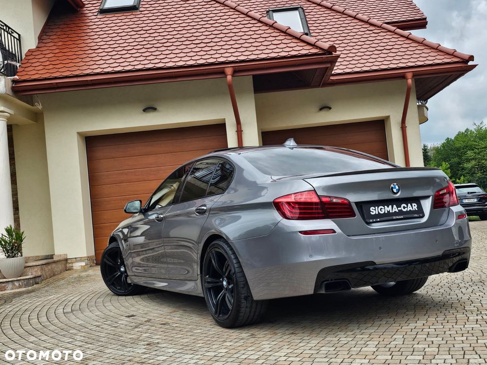 BMW Seria 5 M550d xDrive Sport-Aut - 26