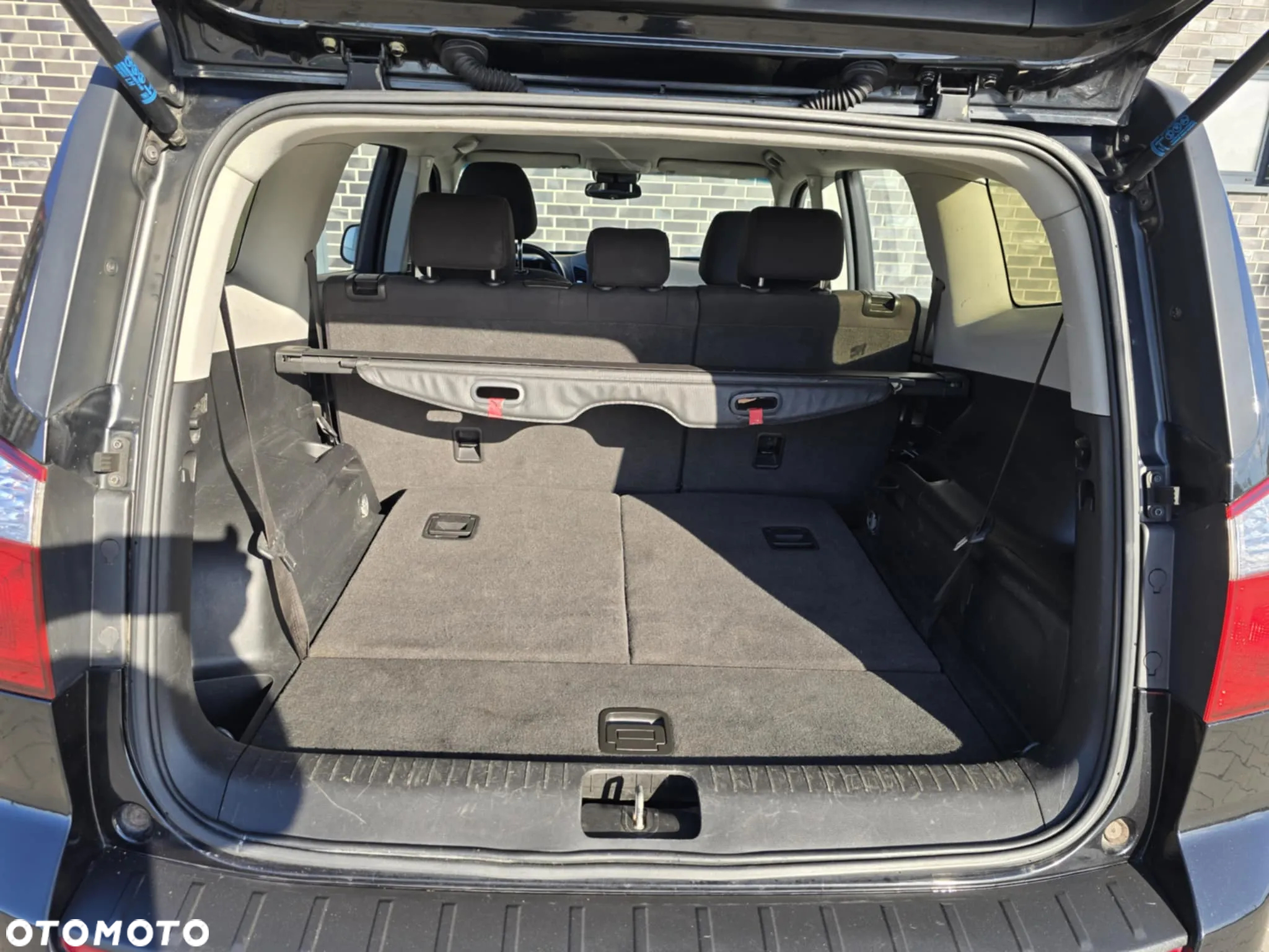 Chevrolet Orlando 1.8 LS+ - 17