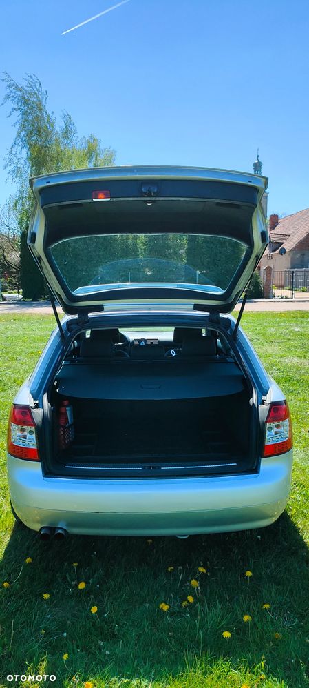 Audi A4 Avant 1.9 TDI - 12