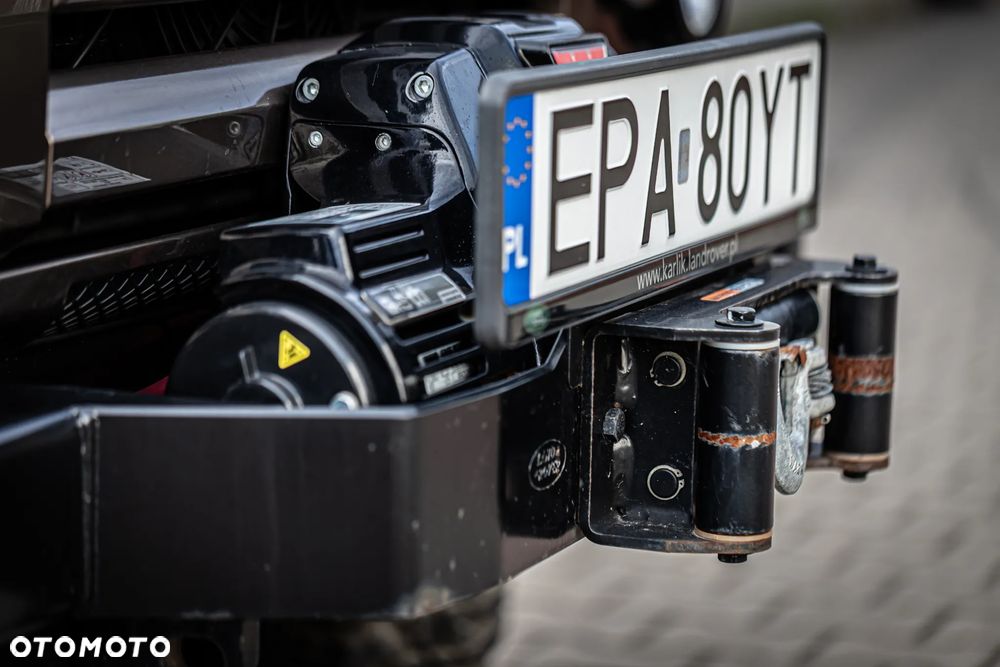Land Rover Defender 90 2.4 TD4 SE - 14