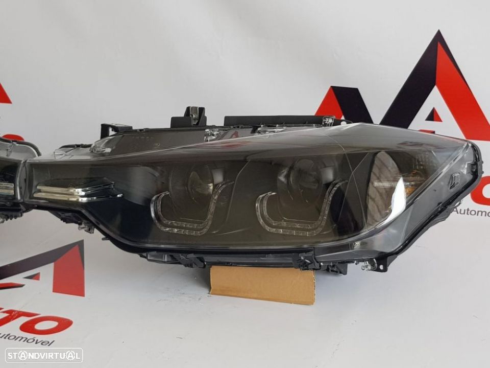 Faróis BMW F30 F31 Double U 3D Xenon Look - 3
