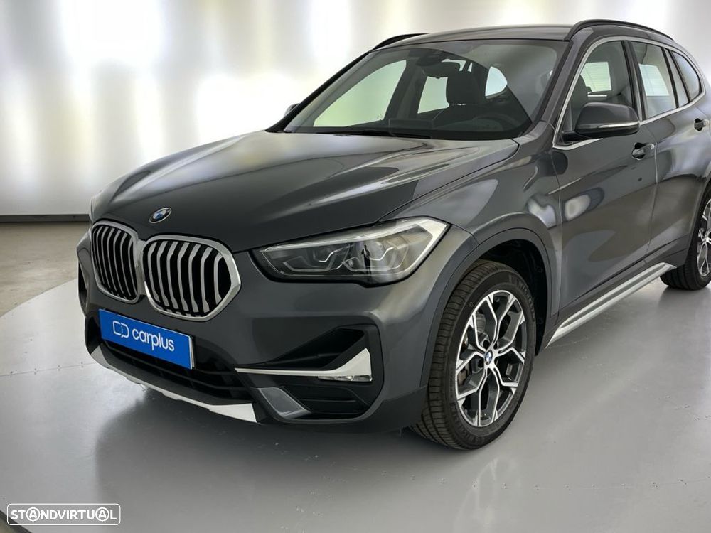 BMW X1 16 d sDrive Advantage Auto — fotografia 20