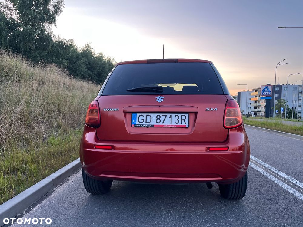 Suzuki SX4 1.6 GS / Premium - 6