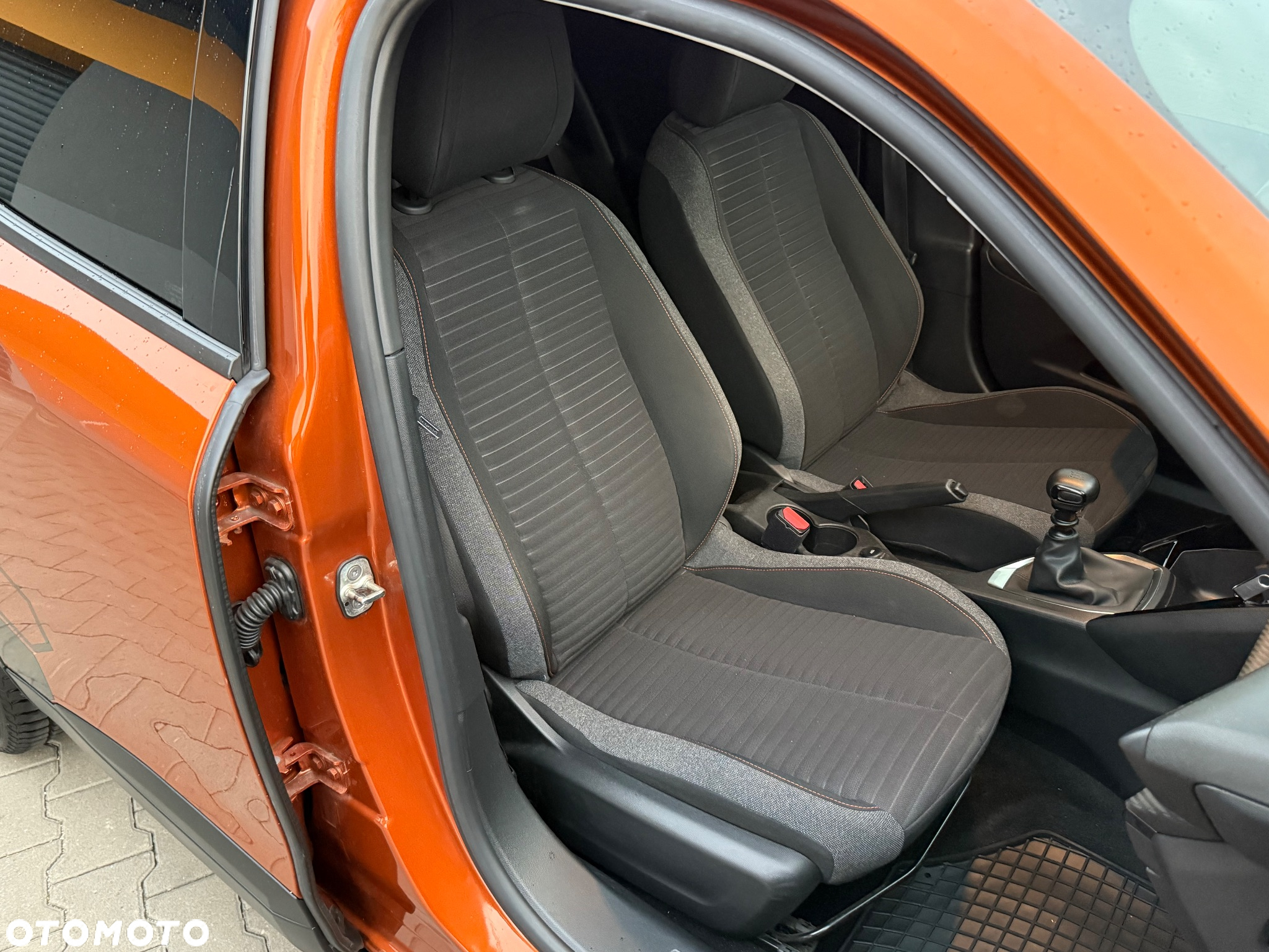 Peugeot 2008 PureTech 100 Style - 23