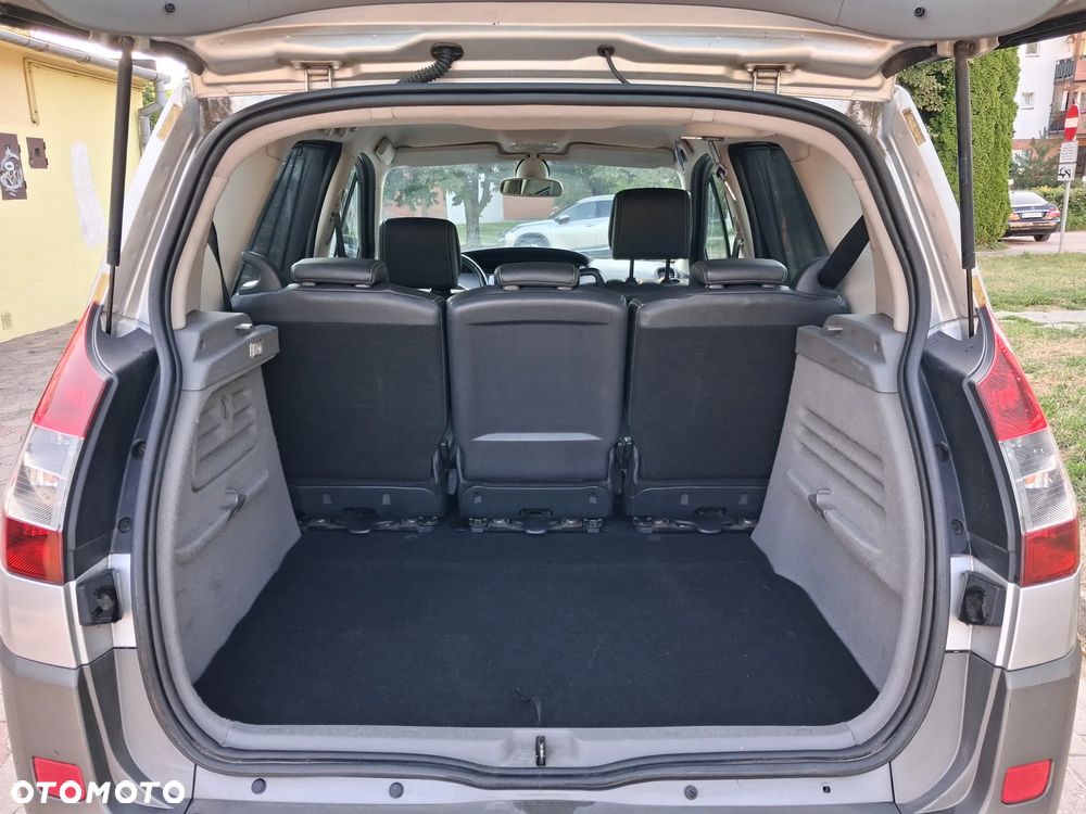 Renault Scenic 1.9 dCi Confort Expression - 16