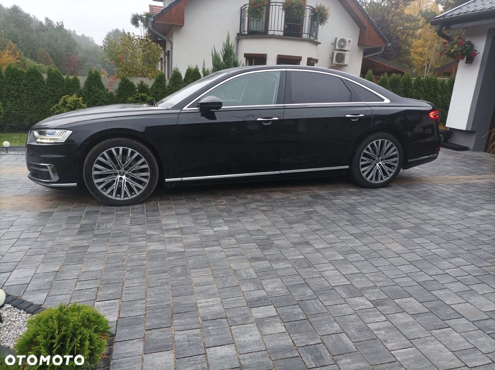 Audi A8 - 5
