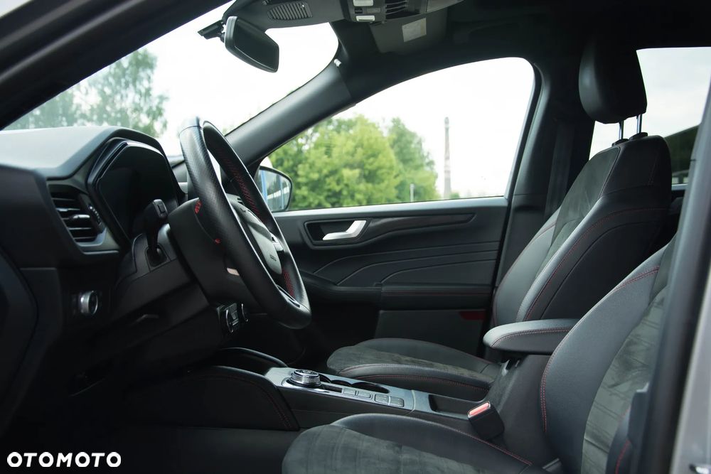 Ford Kuga 2.5P PHEV FWD ST-Line X - 8