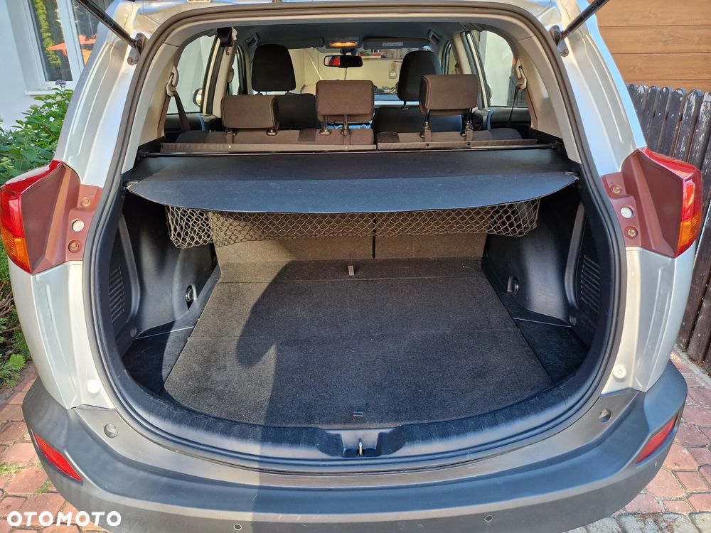 Toyota RAV4 2.0 D-4D Premium - 20