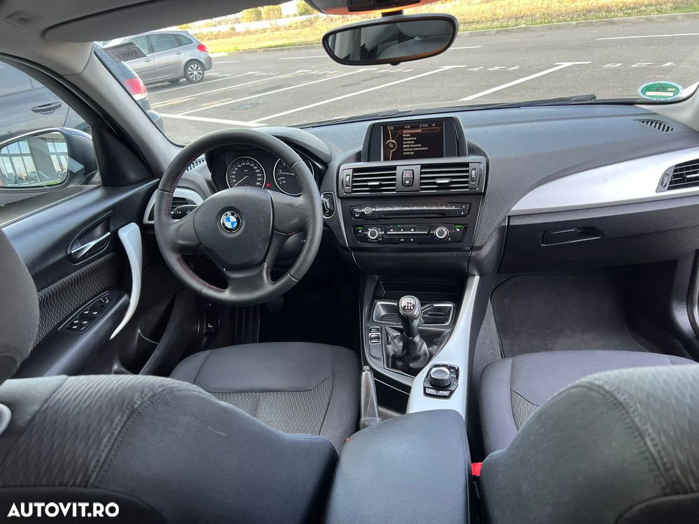 BMW Seria 1 116i - 6