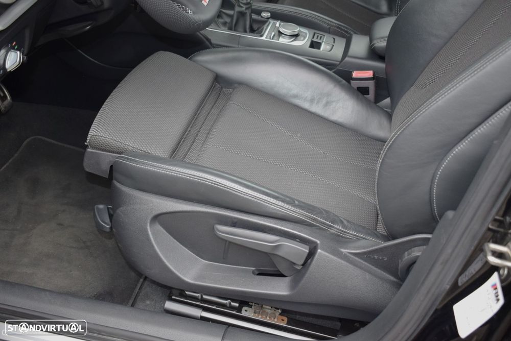 Audi A3 Sportback 1.6 TDI S-line - 42