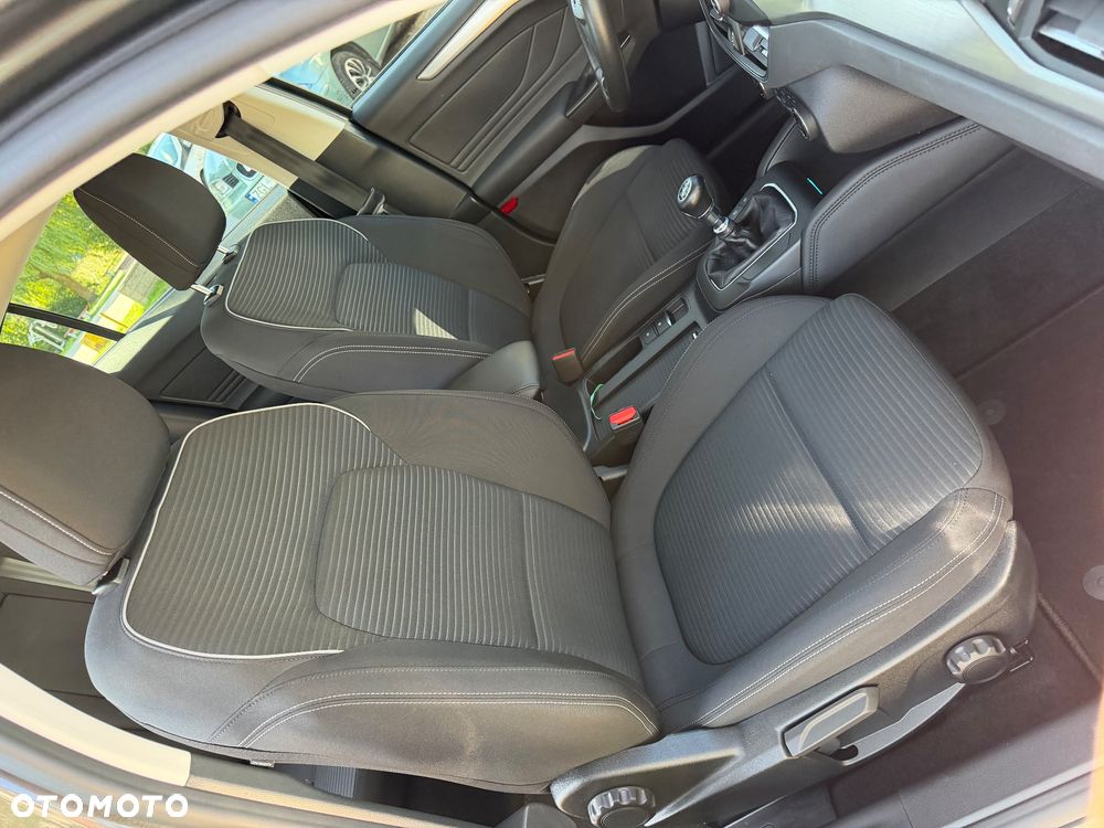 Ford Focus - 20