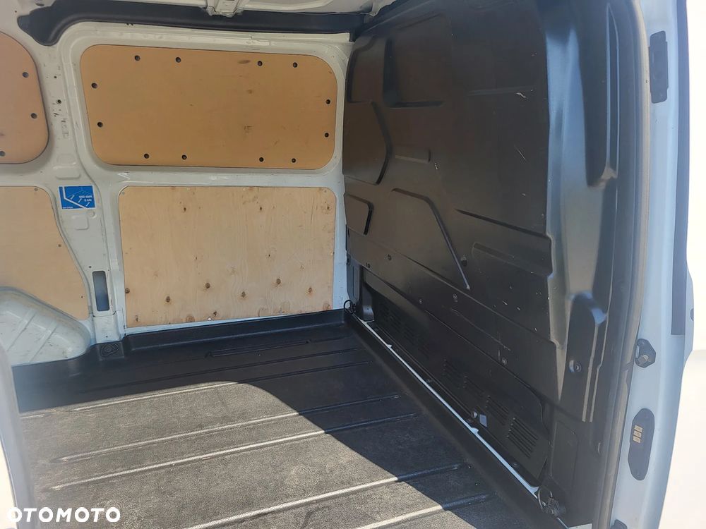 Ford Transit Custom - 31