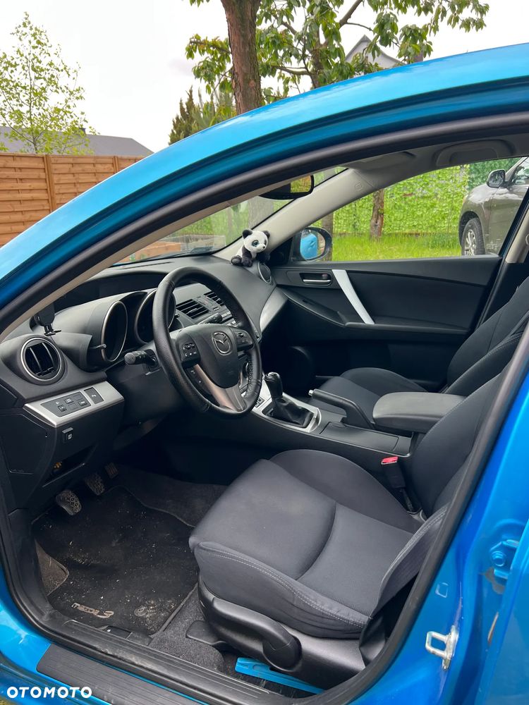 Mazda 3 - 9
