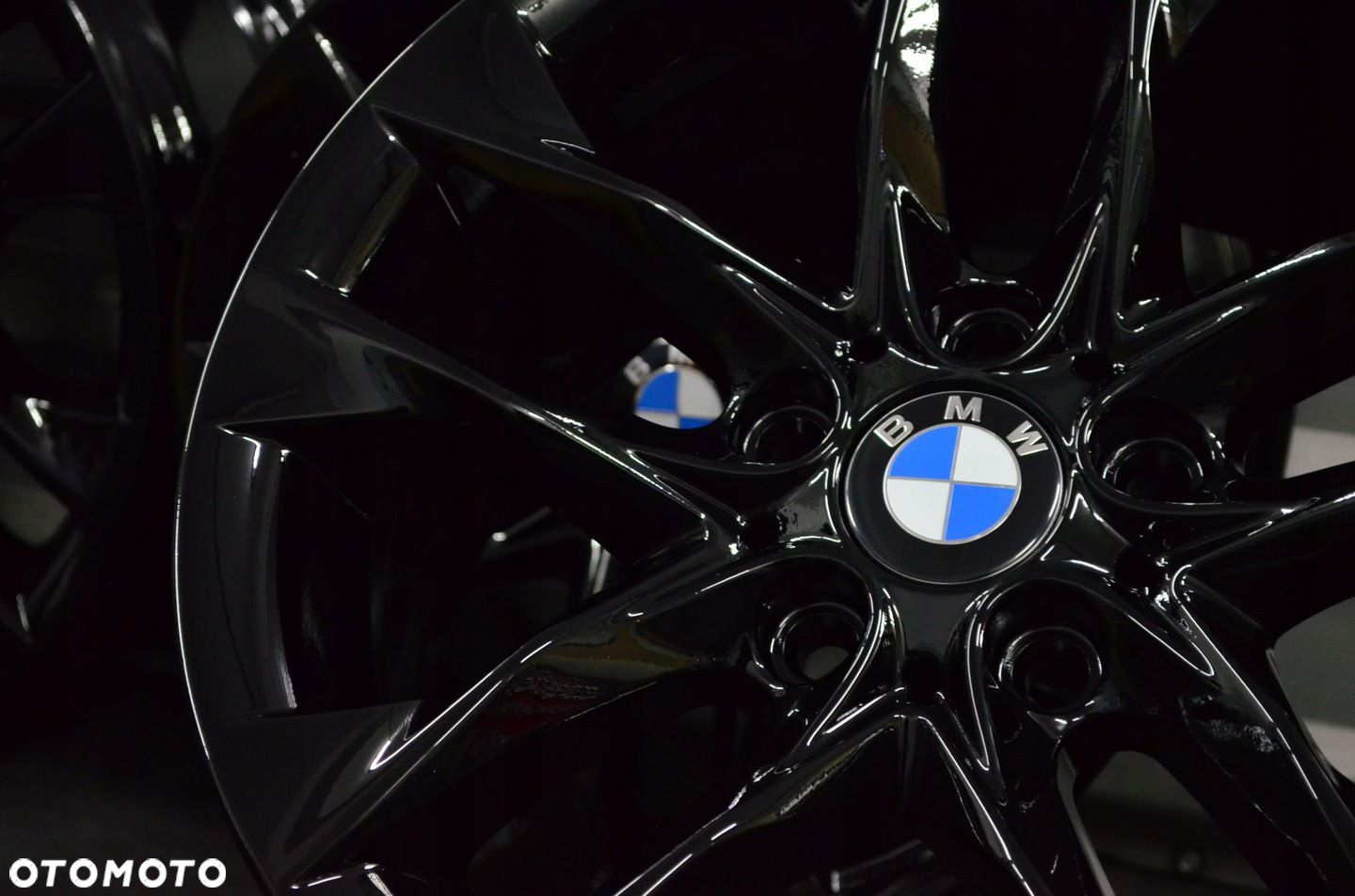 Felgi BMW 5x120 R17 e90 e91 e92 e93 F30 F31 F32 X3 X1 X4 X3 F20 styling 621 - 5