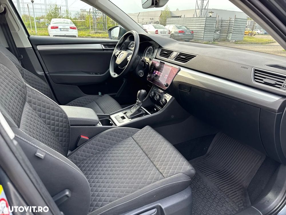 Skoda Superb 2.0 TDI DSG Ambition - 15